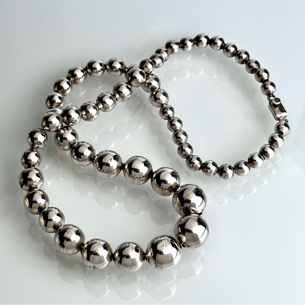 Taxco Mexico TM-226 925 Sterling Silver Graduated 24” Ball Bead Necklace